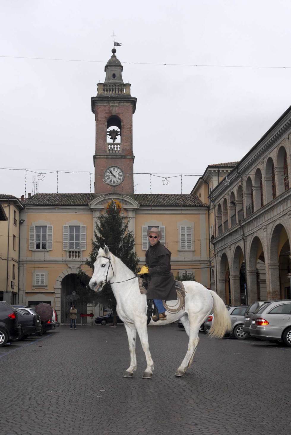 Cliccate sulle immagini per sfogliare la galleria e condividetele sui social oppure lasciate un commento in fondo a questa pagina.